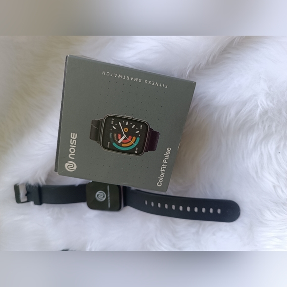 Noise Colourfit Smartwatch - Picture 12 of 13